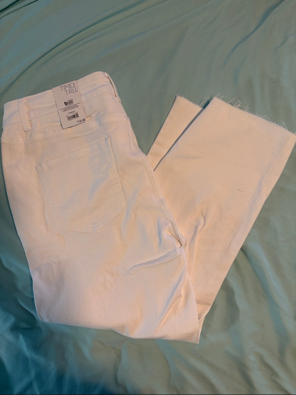 Time and Tru White Cropped Straight-Leg Jeans 16 raw hem NEW